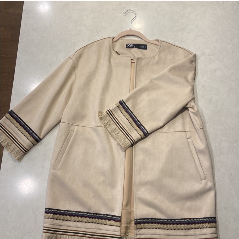 Zara Suede Open Jacket with Embroidered Details - Size XS - Picture 7 of 8